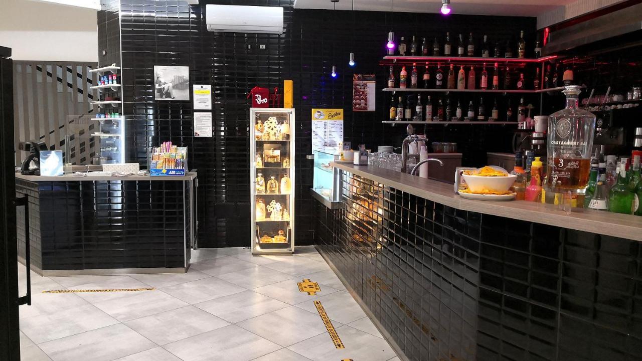كازوريا Living Bed And Breakfast المظهر الخارجي الصورة