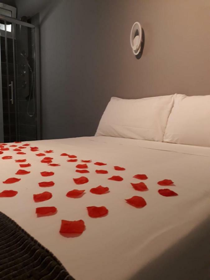 كازوريا Living Bed And Breakfast المظهر الخارجي الصورة