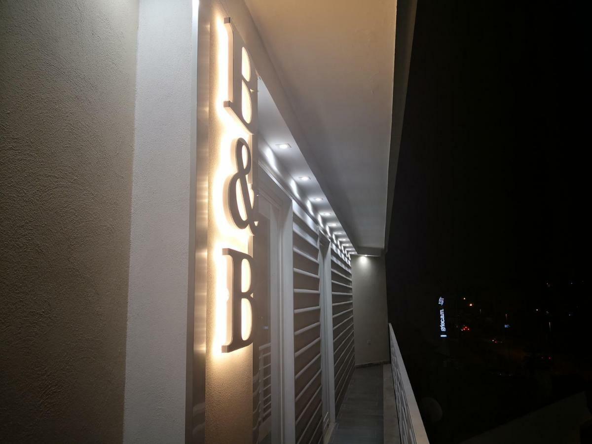 كازوريا Living Bed And Breakfast المظهر الخارجي الصورة