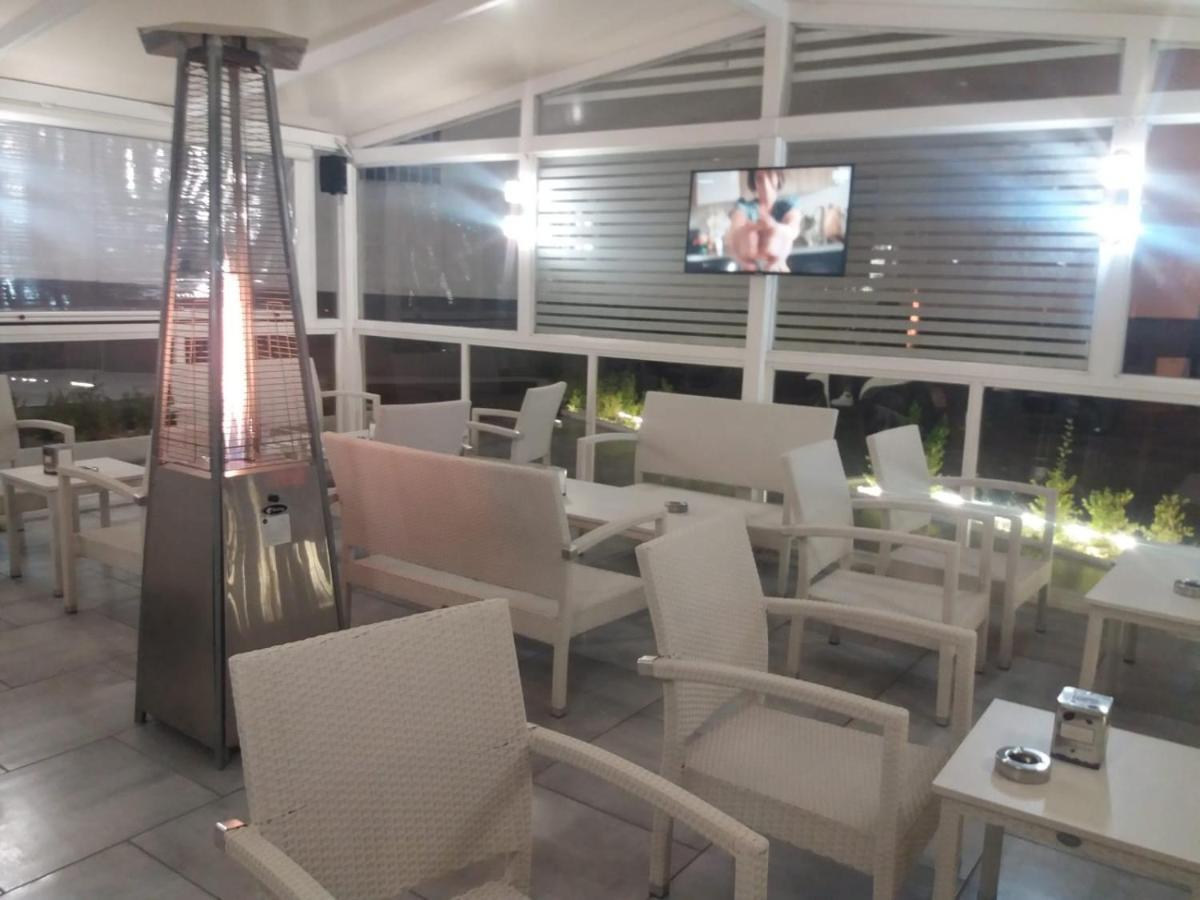 كازوريا Living Bed And Breakfast المظهر الخارجي الصورة